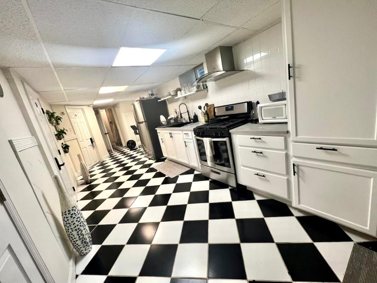 5-A Diamond In Yonkers Exterior foto